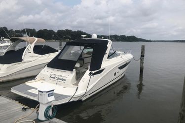 35' Sea Ray 2013 Yacht For Sale
